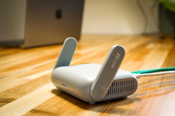 300Mbps Wifi Repeater - Image 2